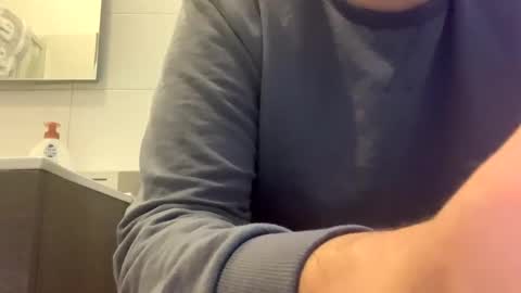 Tbest1986 online show from 12/21/24, 09:55