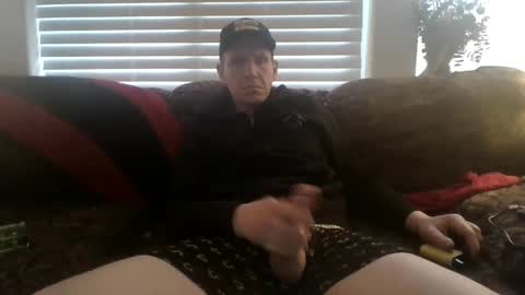 Snapshot of tc123496 chatting on 12/12/24, 06:10 NATE online show from 12/12/24, 06:10