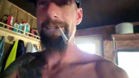 Snapshot of tdave486 chatting on 05/29/26, 12:47 tdave486 online show from 05/29/26, 12:47