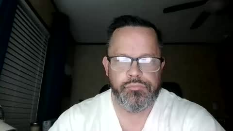 Snapshot of tdhawk87 chatting on 04/27/26, 08:56 tdhawk87 online show from 04/27/26, 08:56