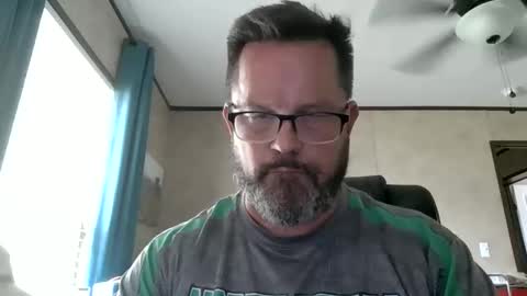 Snapshot of tdhawk87 chatting on 04/28/26, 06:13 tdhawk87 online show from 04/28/26, 06:13