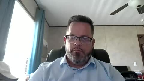 Snapshot of tdhawk87 chatting on 05/03/26, 08:04 tdhawk87 online show from 05/03/26, 08:04