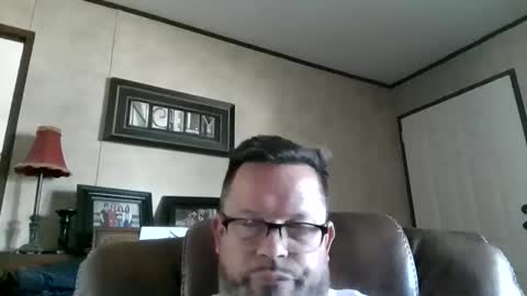 Snapshot of tdhawk87 chatting on 05/07/26, 10:04 tdhawk87 online show from 05/07/26, 10:04