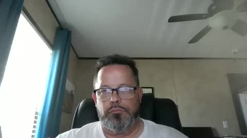 Snapshot of tdhawk87 chatting on 05/12/26, 09:45 tdhawk87 online show from 05/12/26, 09:45