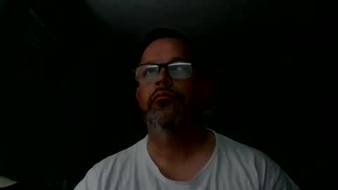 Snapshot of tdhawk87 chatting on 05/18/26, 09:59 tdhawk87 online show from 05/18/26, 09:59