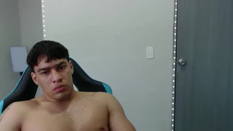 Snapshot of team23hot0 chatting on 10/08/25, 07:00 team23hot0 online show from 10/08/25, 07:00