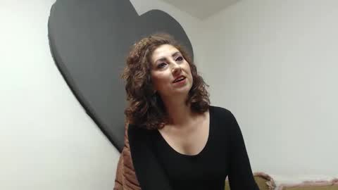 ALICIA--- online show from 11/24/25, 06:24