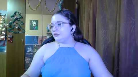 Snapshot of teasing_dora chatting on 12/19/25, 02:07 Teasing Dora online show from 12/19/25, 02:07