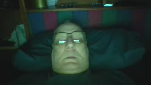 Snapshot of tebb61 chatting on 05/12/26, 06:54 Mark online show from 05/12/26, 06:54