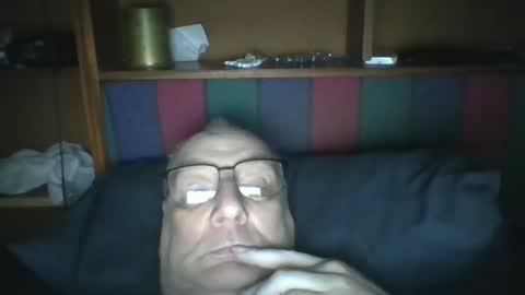 Snapshot of tebb61 chatting on 05/13/26, 07:50 Mark online show from 05/13/26, 07:50