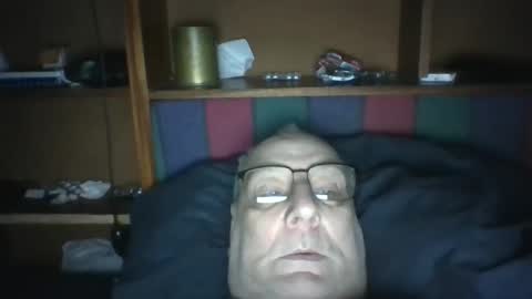 Snapshot of tebb61 chatting on 05/15/26, 08:21 Mark online show from 05/15/26, 08:21