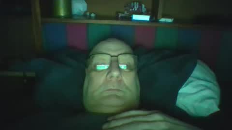 Snapshot of tebb61 chatting on 06/02/26, 06:26 Mark online show from 06/02/26, 06:26