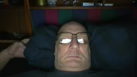 Snapshot of tebb61 chatting on 06/04/26, 09:04 Mark online show from 06/04/26, 09:04