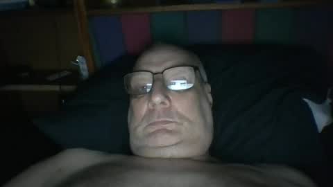 Snapshot of tebb61 chatting on 06/26/26, 07:35 Mark online show from 06/26/26, 07:35