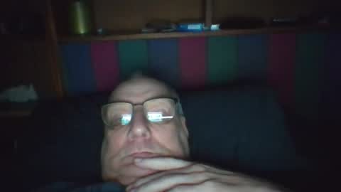 Snapshot of tebb61 chatting on 07/13/26, 06:16 Mark online show from 07/13/26, 06:16