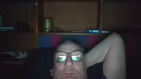 Snapshot of tebb61 chatting on 07/14/26, 06:07 Mark online show from 07/14/26, 06:07