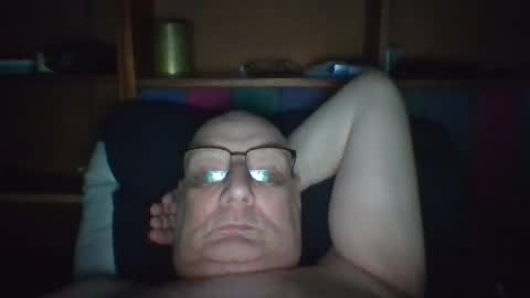 Snapshot of tebb61 chatting on 07/26/26, 07:15 Mark online show from 07/26/26, 07:15