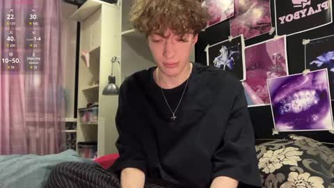 Alice     online show from 03/25/26, 11:55