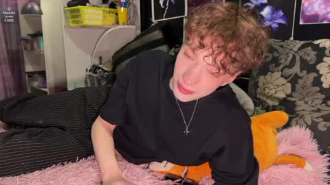 Alice     online show from 04/27/26, 07:23