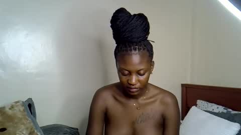 Nicole online show from 04/22/26, 12:46