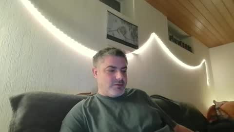 Snapshot of teeforyou chatting on 12/11/24, 06:20 Peter online show from 12/11/24, 06:20