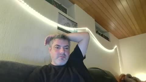 Snapshot of teeforyou chatting on 01/09/25, 04:49 Peter online show from 01/09/25, 04:49