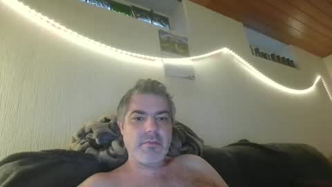 Peter online show from 10/23/25, 03:44