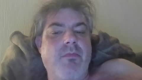 Snapshot of teeforyou chatting on 06/28/26, 01:11 Peter online show from 06/28/26, 01:11