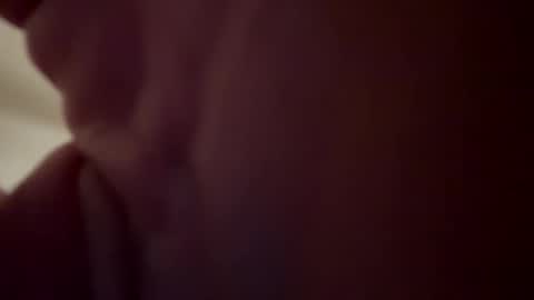 Twizzler online show from 11/01/25, 04:14