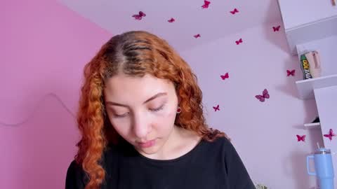 Snapshot of teffsweet18 chatting on 12/18/24, 07:52 Amy No penetration Virgiin giirl online show from 12/18/24, 07:52