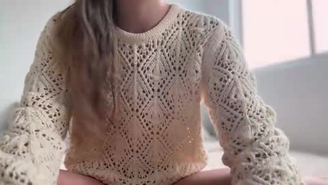 Snapshot of teffsweet18 chatting on 10/08/25, 03:09 Amy No penetration Virgiin giirl online show from 10/08/25, 03:09