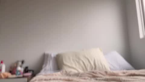 Snapshot of teffsweet18 chatting on 11/07/25, 12:05 Amy No penetration Virgiin giirl online show from 11/07/25, 12:05