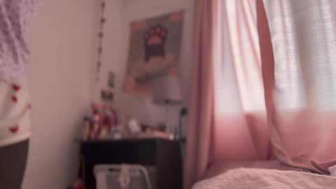 Snapshot of teffsweet18 chatting on 11/30/25, 01:26 Amy No penetration Virgiin giirl online show from 11/30/25, 01:26