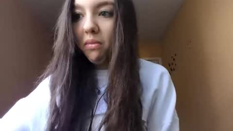 Kimi online show from 10/30/25, 11:55