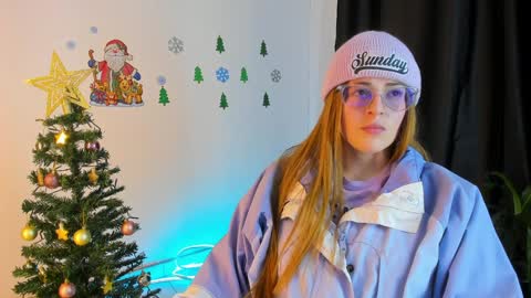 Snapshot of tekila__ chatting on 12/05/24, 08:00 tekila__ online show from 12/05/24, 08:00