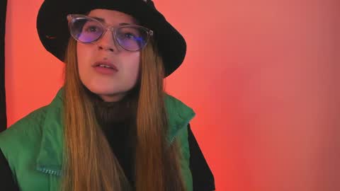 Snapshot of tekila__ chatting on 12/26/24, 09:04 tekila__ online show from 12/26/24, 09:04