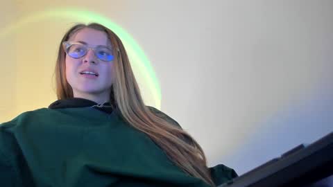 Snapshot of tekila__ chatting on 01/30/25, 09:04 tekila__ online show from 01/30/25, 09:04