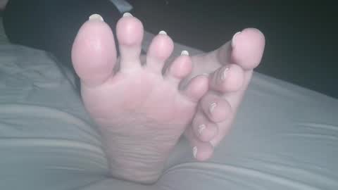 Viv West online show from 02/01/25, 02:47