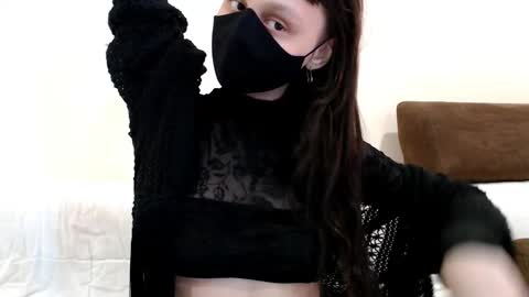 Snapshot of telema_ chatting on 03/22/26, 10:51 ruth online show from 03/22/26, 10:51