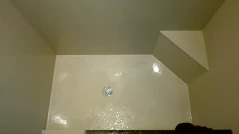 tellmeursecret online show from 04/24/26, 05:04