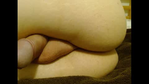 Snapshot of tempting2 chatting on 02/21/25, 02:50 tempting2 online show from 02/21/25, 02:50