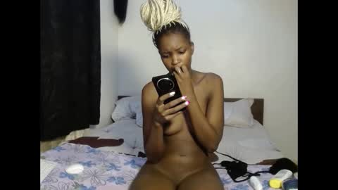 tempting_vibe online show from 05/04/26, 05:53