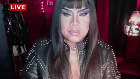 Snapshot of temptress_cocoxxx chatting on 12/15/24, 06:26 Mistress Coco online show from 12/15/24, 06:26