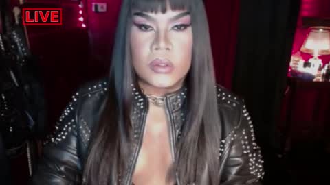 Snapshot of temptress_cocoxxx chatting on 01/01/25, 06:16 Mistress Coco online show from 01/01/25, 06:16