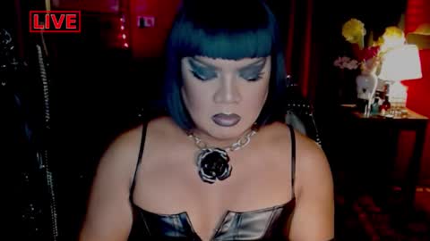 Snapshot of temptress_cocoxxx chatting on 02/05/25, 10:41 Mistress Coco online show from 02/05/25, 10:41