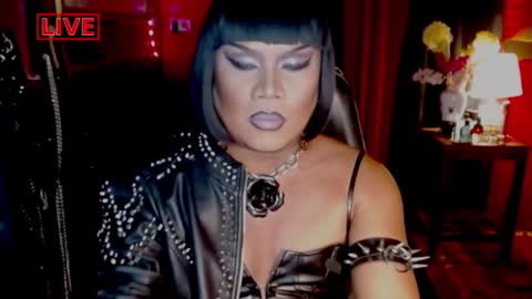 Snapshot of temptress_cocoxxx chatting on 02/05/25, 09:07 Mistress Coco online show from 02/05/25, 09:07