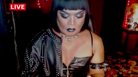 Snapshot of temptress_cocoxxx chatting on 02/11/25, 08:52 Mistress Coco online show from 02/11/25, 08:52