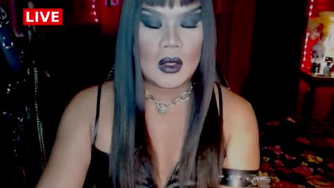 Snapshot of temptress_cocoxxx chatting on 02/13/25, 06:09 Mistress Coco online show from 02/13/25, 06:09