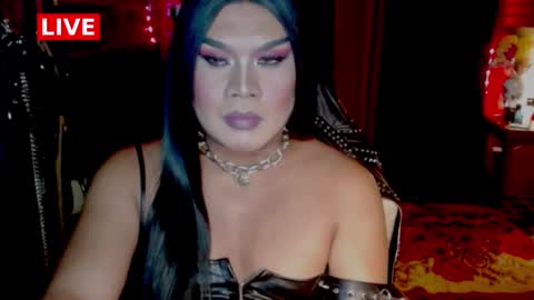 Snapshot of temptress_cocoxxx chatting on 03/06/25, 11:25 Mistress Coco online show from 03/06/25, 11:25