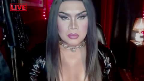 Snapshot of temptress_cocoxxx chatting on 09/29/25, 07:08 Mistress Coco online show from 09/29/25, 07:08